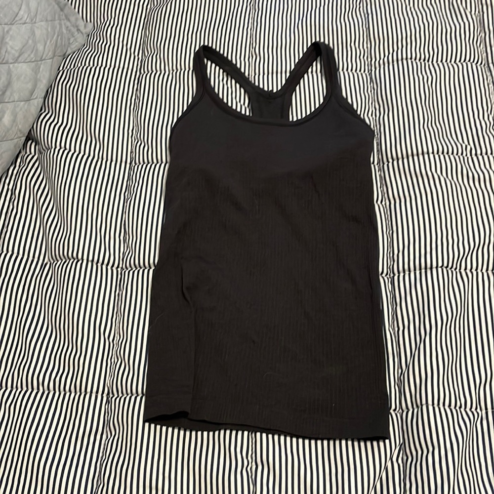 Black Lululemon Tank - w/ built in bra